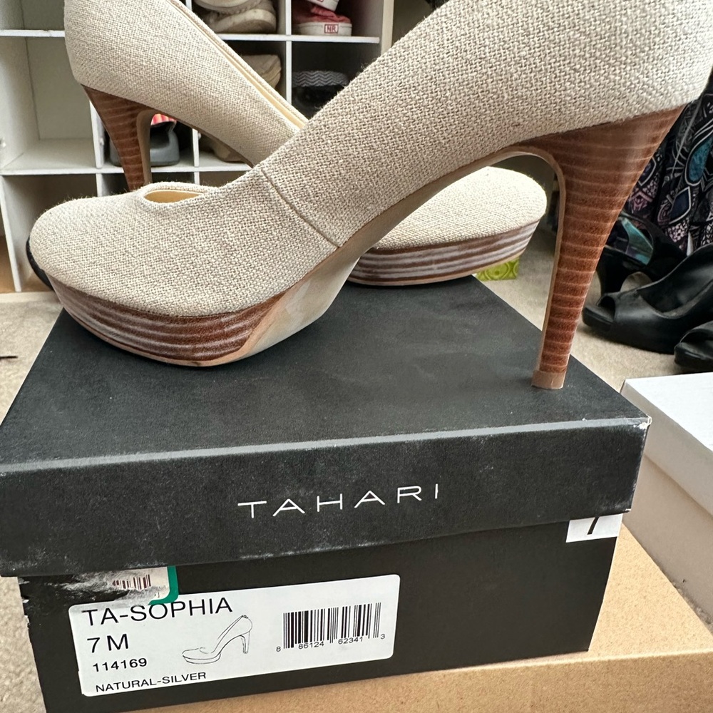 Tahari heels
